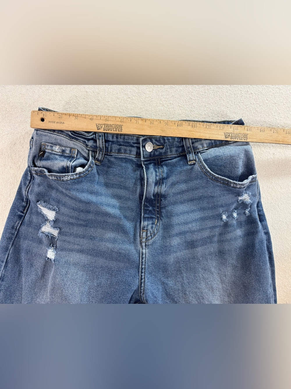 Women’s KanCan Essentials Flare Jeans Size 11/29 Medium Wash Raw Hem Stretch - Picture 5 of 7